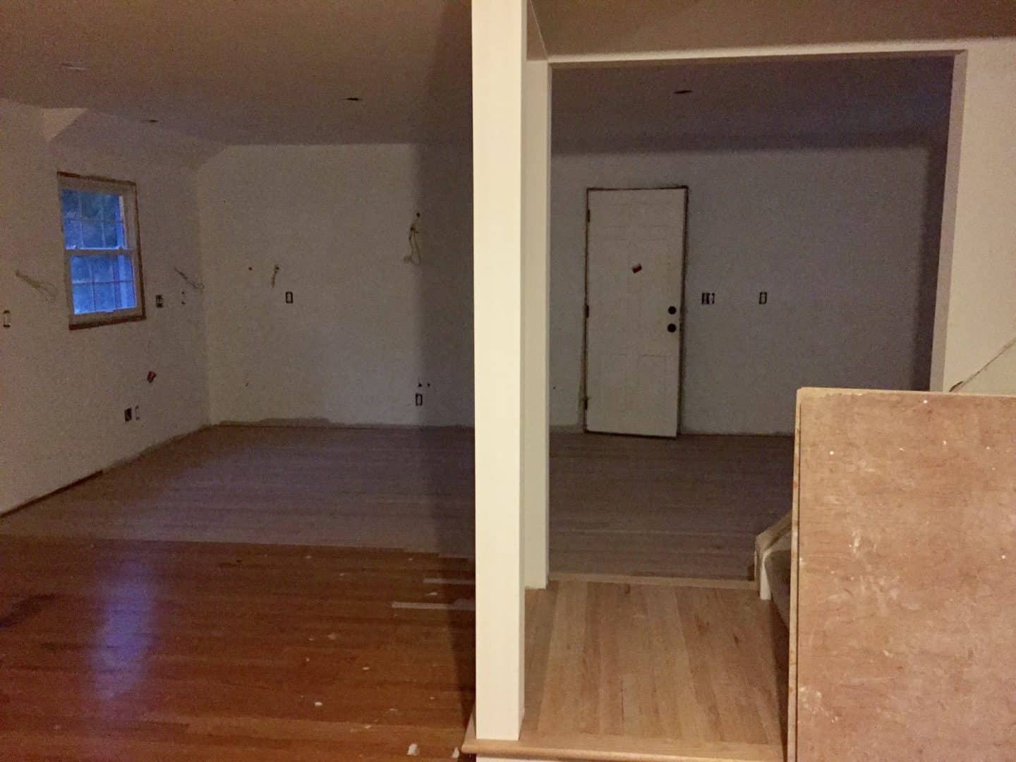 Farmhouse Kitchen Remodel Before and Afters #fixerupperstyle #kitchenreno #modernfarmhouse