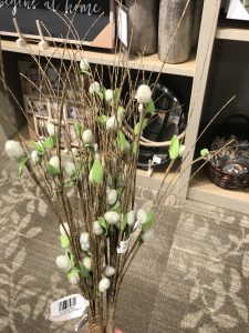 How to update the home for Fall on a budget #kirklands #fallfinds #greenery
