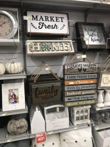 Home Decor Finds at A.C. Moore #farmhousstyle #farmhousedecor #fixerupperstyle