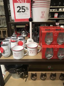 Rae Dunn Finds at Kirklands #faedunnchristmas #coffeemugs #farmhousechristmas