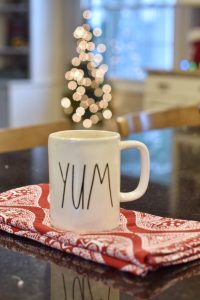 Easiest Homemade Hot Cocoa Recipe #inexpensive #hotchocolate #kids
