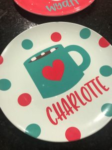 Personalized Christmas Plates Discount Code #christmasplates #kids #personalizedgifts