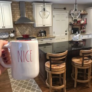 Farmhouse Christmas Kitchen #raedunn #rusticcharm #fixerupperstyle