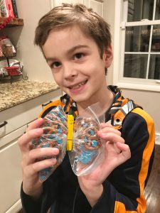 Our honest review of the Kids Night In Box #subscriptionboxes #kidssubcription #familyactivities