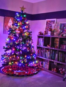 Christmas Home Tour 2018 #kidsspaces #kidstree #christmasdecorating #colorfulchristmasdecor
