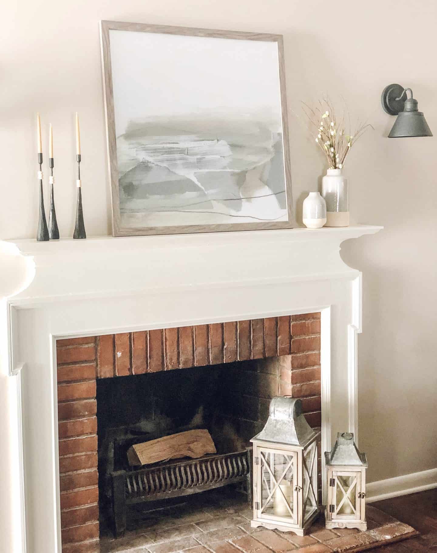 Modern Farmhouse Fireplace Mantle #neutral #rustic #fixerupper #decorideas