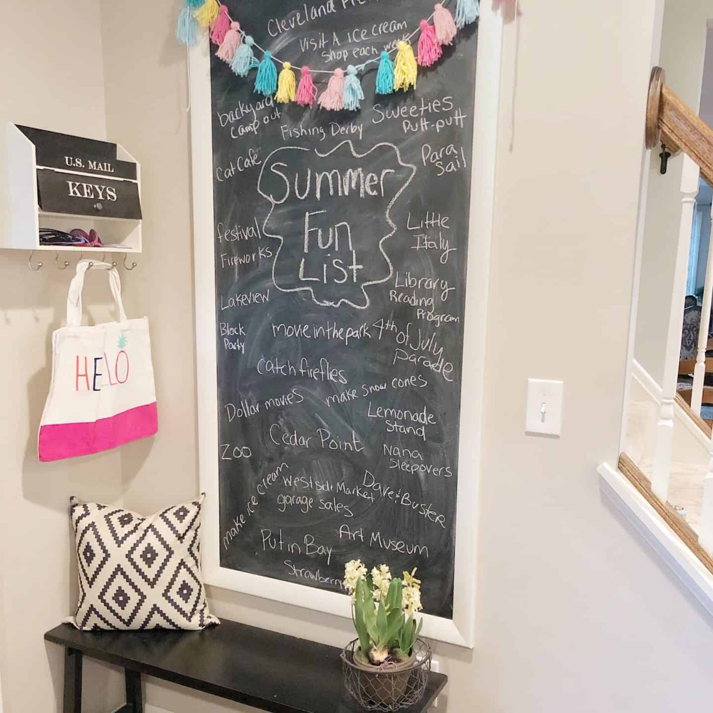 Summer Fun List Chalkboard #summerdecor #chalkboardart