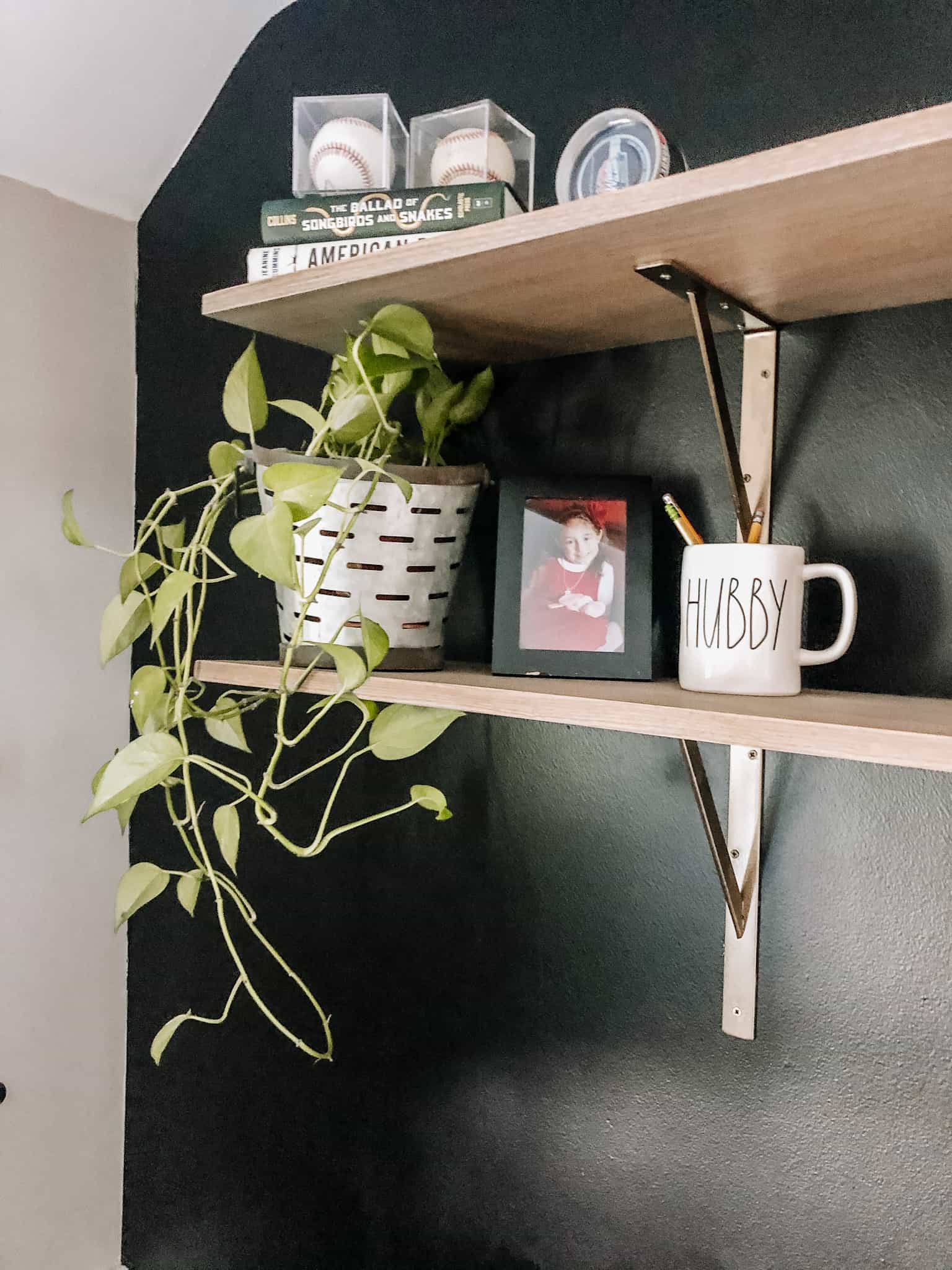 Small Home Office on a Budget #forhim #workfromhome #smallspaces #blackwall